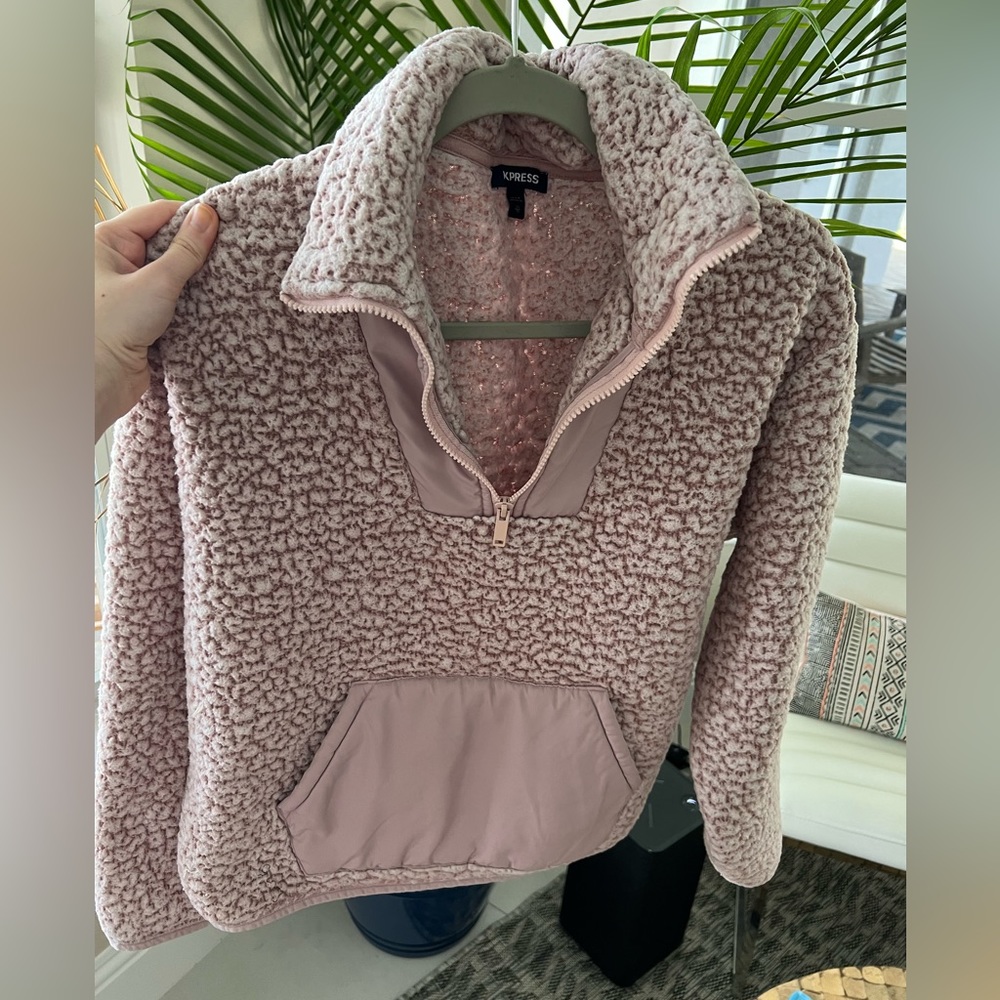 Women’s Dusty Rose/Mauve Sherpa Quarter- Zip Pullover from Express, size XS